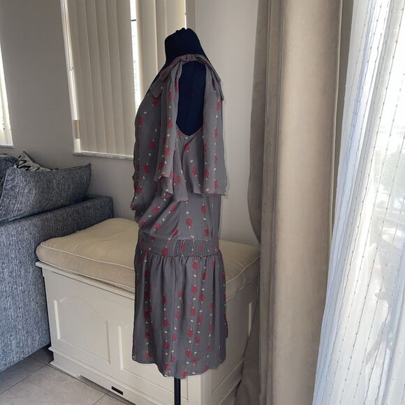 Hype Anthropology Dress Silk Gray Floral Print Lined Pleated Cinch Waist 6 - Picture 3 of 9